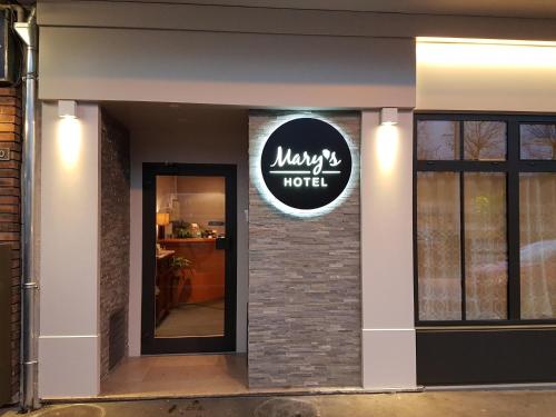Hôtel Mary's : Hotel near Maltot