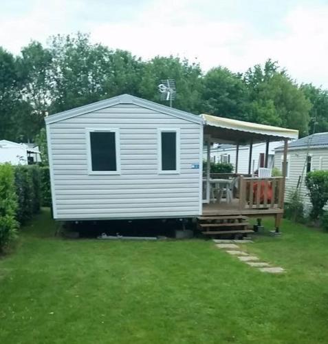 Holiday home Dugny : Guest accommodation near Onzain