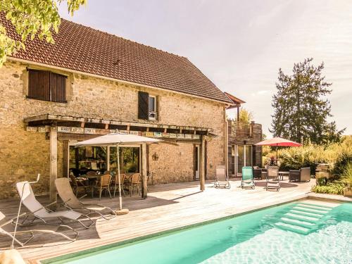 Maison De Vacances - La Chapelle-Aux-Saints : Guest accommodation near Queyssac-les-Vignes