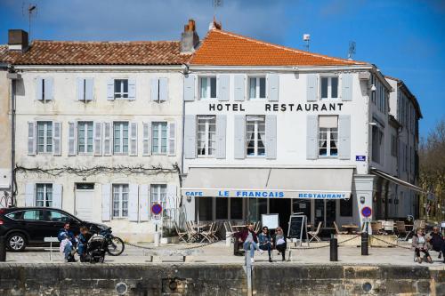 Hôtel Le Français : Hotel near Rivedoux-Plage