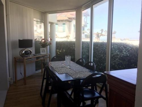 Apartment Appartement albatros 4 : vacances entre anglet et biarritz à 900m des plages : Apartment near Bassussarry