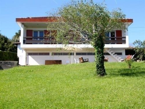 House Villa berasteguia - le calme à 5 min de la plage de socoa : Guest accommodation near Urrugne