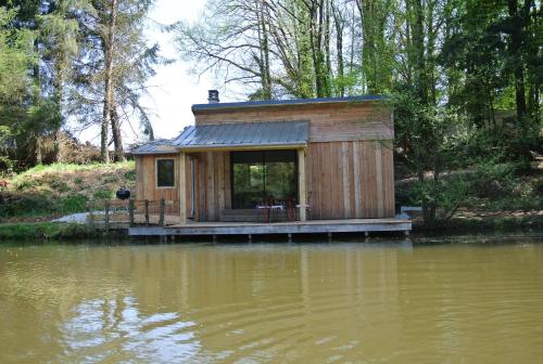 GoGreen Cabin : Guest accommodation near Saint-Hilaire-les-Places