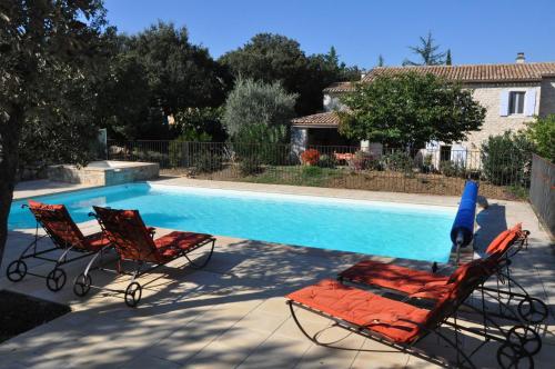 Lutopie : Bed and Breakfast near Richerenches