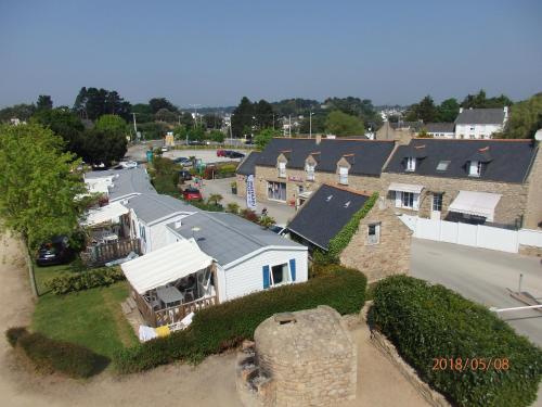 Camping les Palmiers : Guest accommodation near Crach