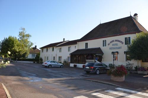 Au puits enchanté : Hotel near Baudrières