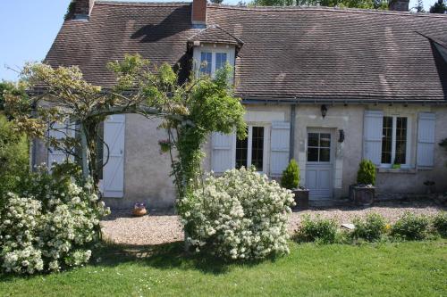 Chambres d'hôtes Le Clos du Puits : Bed and Breakfast near Cangey