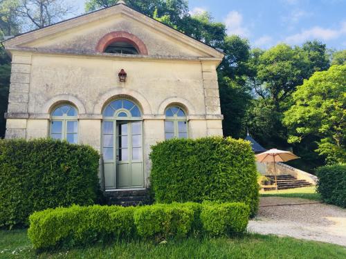 Gîte du château d'Hodebert : Guest accommodation near Dissay-sous-Courcillon