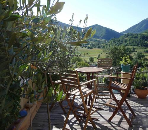 La Vieille Auberge : Bed and Breakfast near Crupies