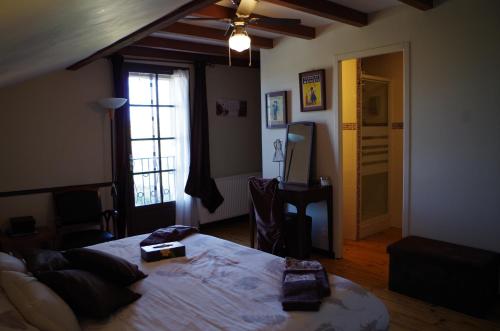 Chambres d'Hôtes La Vigneronne : Bed and Breakfast near Bernac