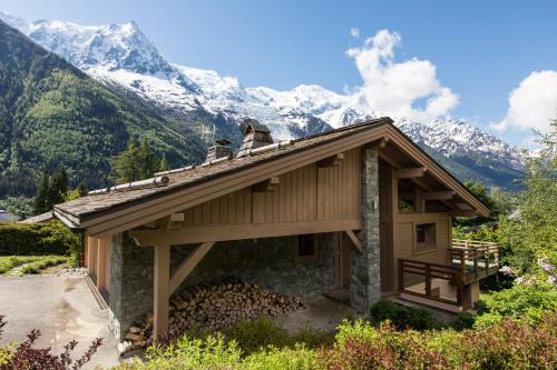 Chalet La Corbette : Guest accommodation near Chamonix-Mont-Blanc