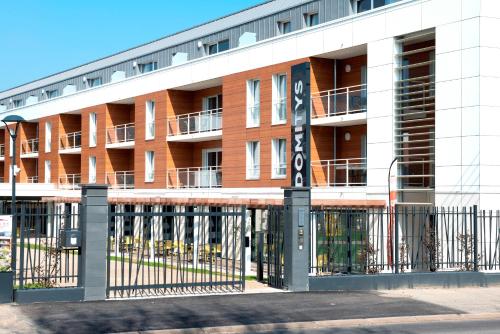 Domitys Les Comtes de Sologne : Apartment near Saint-Bohaire