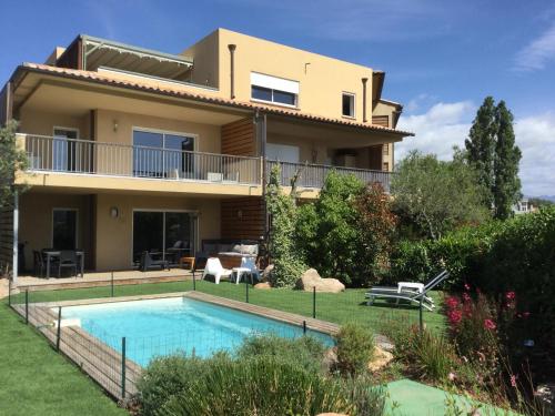 location appartement piscine Porto Vecchio Corse : Apartment near Porto-Vecchio