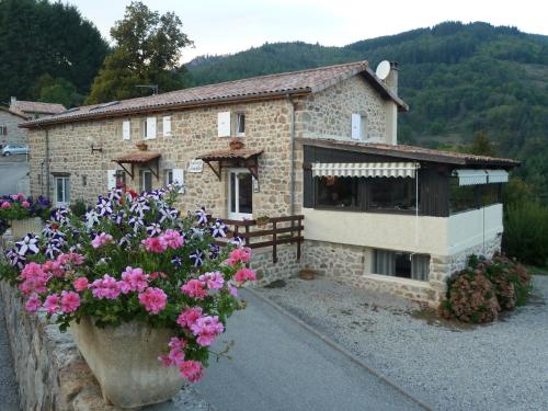 Auberge Le Champêtre : Bed and Breakfast near Accons