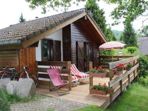 Chalet Les Chalets Des Ayes 3 : Guest accommodation near Miellin
