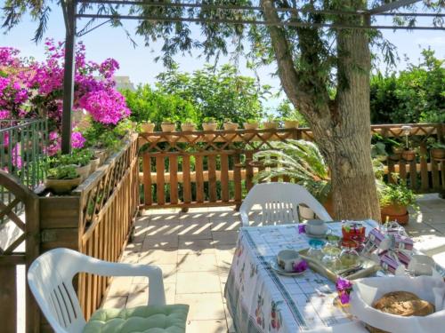 Holiday Home Route du Fort de Toga : Guest accommodation near Brando