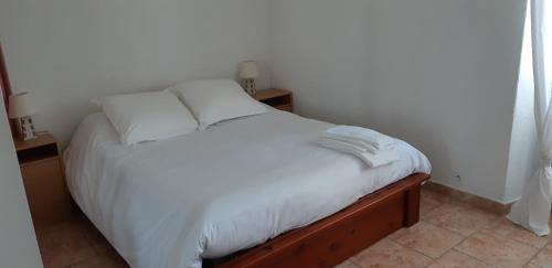 Casa San Salvadore : Guest accommodation near Favalello