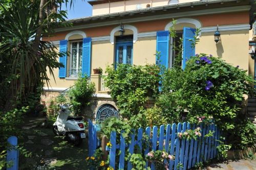 Villa Anne Marie : Bed and Breakfast near Le Cannet