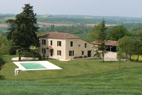 Domaine Gajolles : Bed and Breakfast near Auch