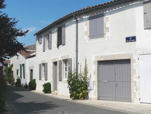 Maison Fleur-de-Sel : Guest accommodation near La Couarde-sur-Mer