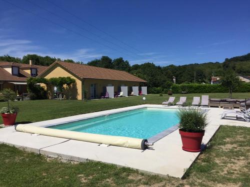 Le Clos des 4 Saisons : Bed and Breakfast near Molinot