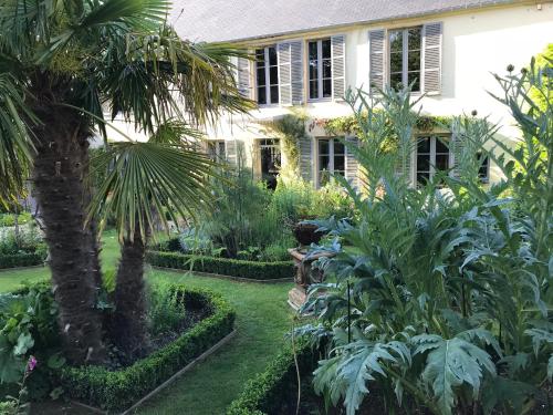 Villa Cambette : Bed and Breakfast near Saint-Paul-du-Vernay