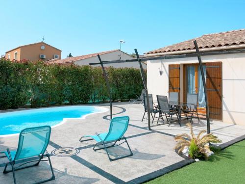 Ferienhaus mit Pool Lézignan-la-Cèbe 100S : Guest accommodation near Caux