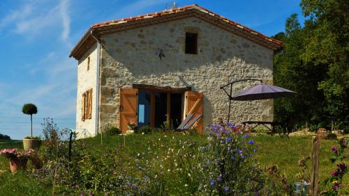 Laspeyreres : Guest accommodation near Saint-Puy