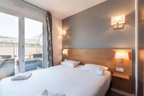 Residhotel Le Grand Prado : Guest accommodation near Marseille 10e Arrondissement
