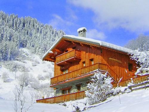 Gentianes Bleues : Guest accommodation near Champagny-en-Vanoise