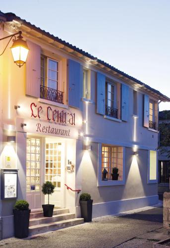 Le Central : Hotel near Coulon