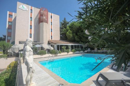 Hotel Campanile Antibes : Hotel near Biot