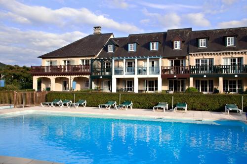 Résidence Pierre & Vacances Les Belles Rives : Guest accommodation near Saint-Merd-de-Lapleau