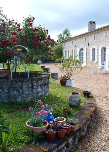 Lacassagne : Bed and Breakfast near Saint-Puy