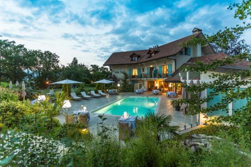 Villa Cécile : Hotel near Divonne-les-Bains