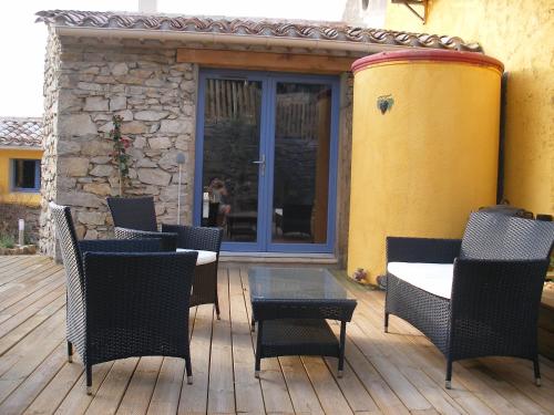Domaine Les Cascades : Bed and Breakfast near Camplong-d'Aude