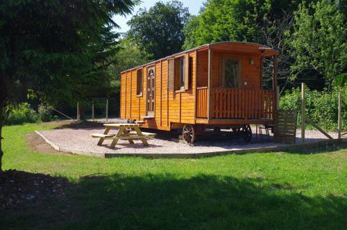 Ferme du bois des Etroits Wats : Guest accommodation near Avroult