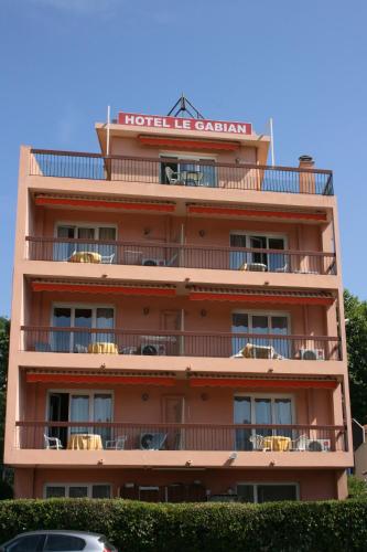Resothel Le Gabian : Hotel near Saint-Laurent-du-Var
