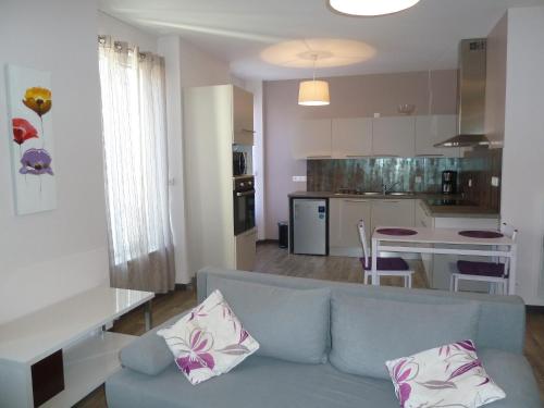 Appartement Rodez Centre : Apartment near Marcillac-Vallon
