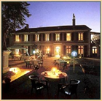 Chambre d'Hôtes Hostellerie du Parc : Bed and Breakfast near Monestiés