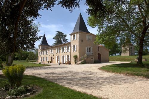 Maison d'Hôtes Les Bruhasses : Bed and Breakfast near Larressingle