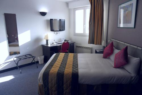 Comfort Hotel Apollonia St Fargeau/ Fontainebleau Nord : Hotel near Fontenay-le-Vicomte