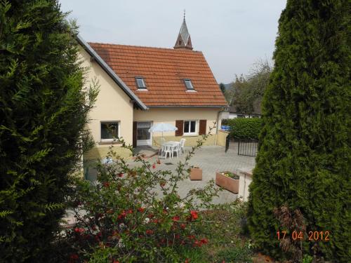 Au Pied du Chateau : Guest accommodation near Zœbersdorf