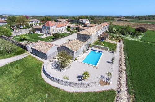 The Courtyard : Guest accommodation near Hiersac