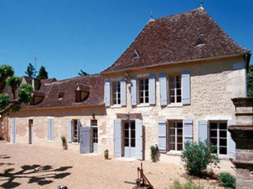 Chateau Les Farcies du Pech : Guest accommodation near Saint-Nexans