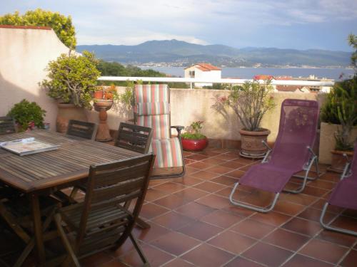 Chambre hôtes Wagram : Bed and Breakfast near Ajaccio