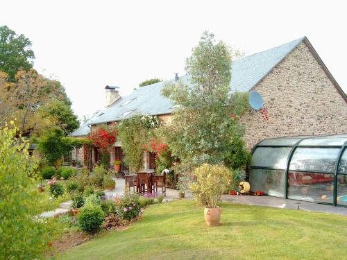 Arbre à Fruits : Bed and Breakfast near Beaumont