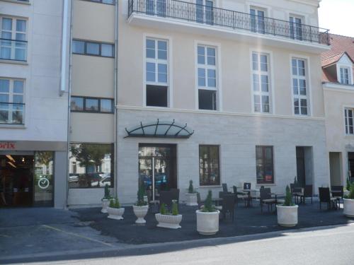 Résidence d'Artagnan : Guest accommodation near Saint-Germain-des-Prés