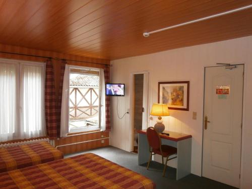Hotel Beausejour : Hotel near Mont-Cauvaire