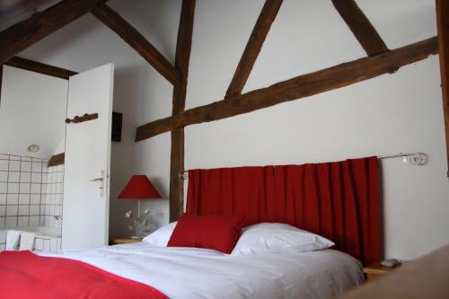 Domaine du Boulay : Guest accommodation near Sainte-Montaine
